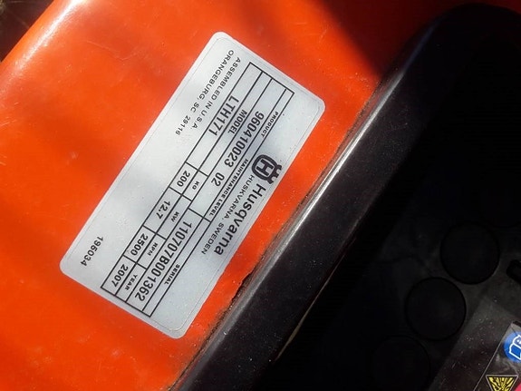 Husqvarna LTH 171 3 of 3