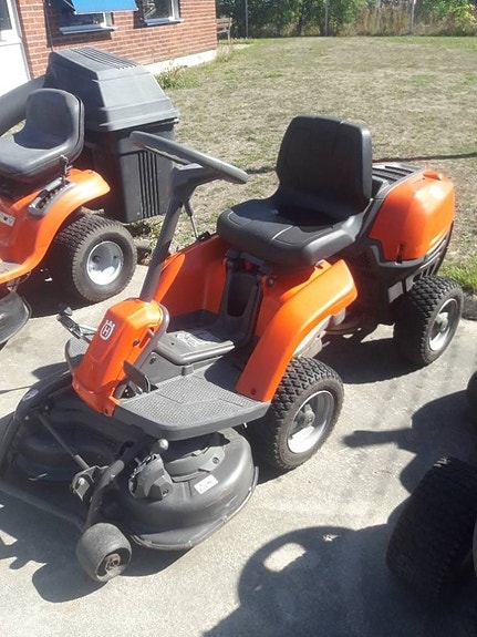 Husqvarna R 112C
