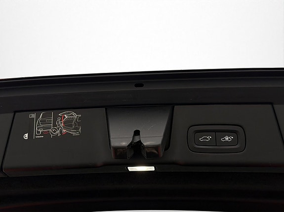 Volvo V90 27 of 30