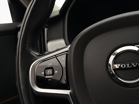 Volvo V90 17 of 30