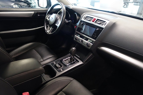 Subaru Outback 6 of 6