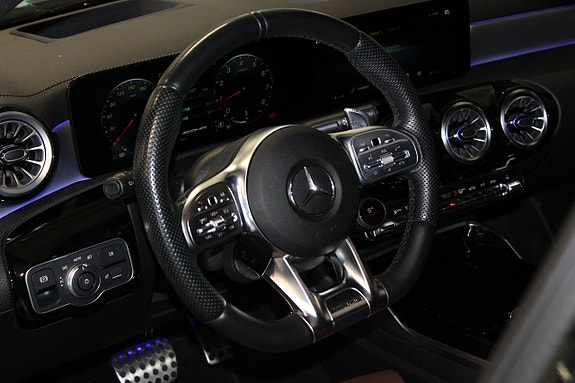 Mercedes-Benz A45 28 of 30
