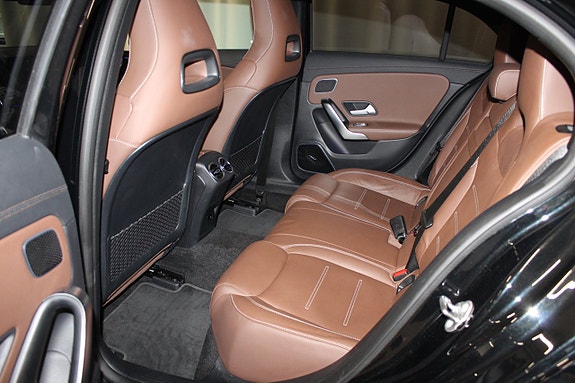 Mercedes-Benz A45 26 of 30