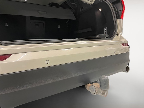 Volvo XC60 19 of 23