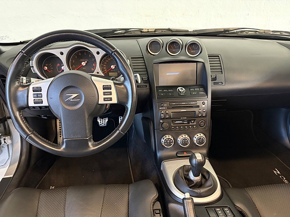 Nissan 350 Z 7 of 12