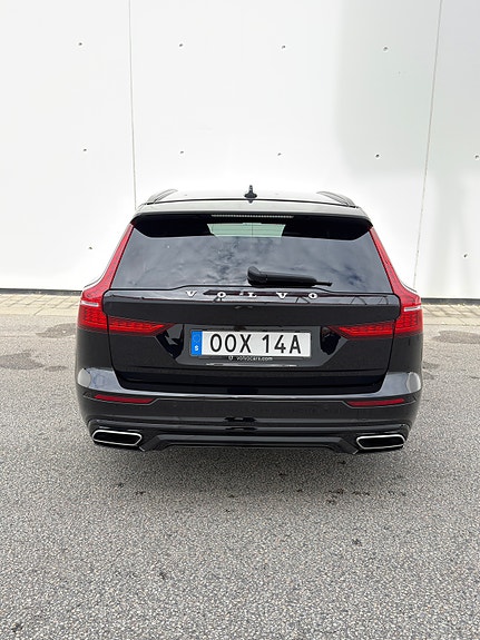 Volvo V60 6 of 29