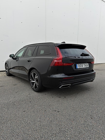 Volvo V60 8 of 29