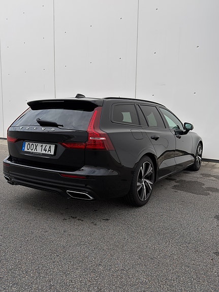 Volvo V60 7 of 29