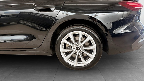 Audi A5 6 of 14
