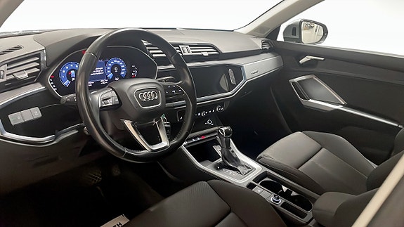 Audi Q3 7 of 14