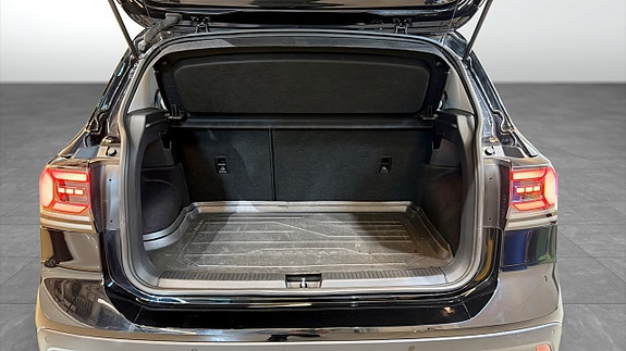 Volkswagen T-Cross 12 of 19