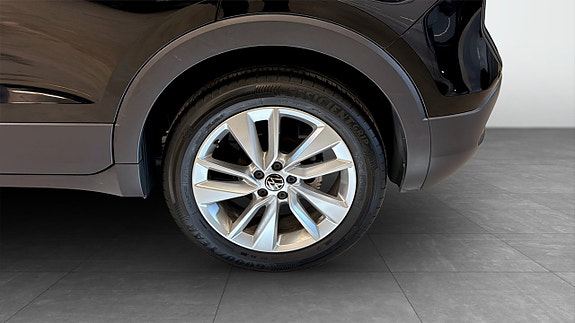 Volkswagen T-Cross 6 of 19