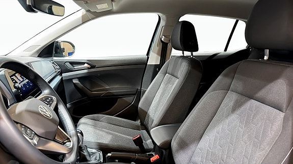Volkswagen T-Cross 8 of 19