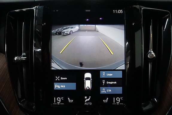 Volvo XC60 16 of 27