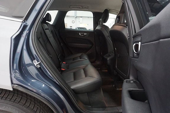 Volvo XC60 9 of 27