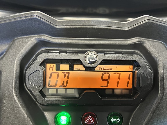 Can-Am Outlander 650 MAX PRO+ T3b Nyskick 97 mil 7 of 11