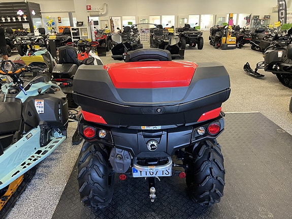 Can-Am Outlander 650 MAX PRO+ T3b Nyskick 97 mil 6 of 11