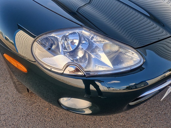 Jaguar XK 20 of 22