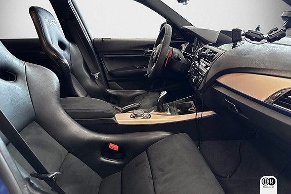 BMW M140i 5 of 20