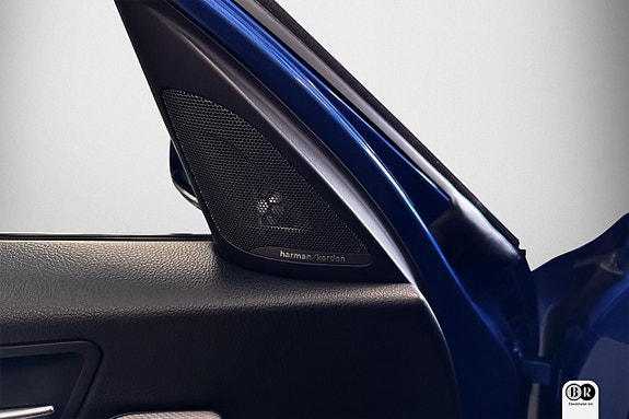 BMW M140i 17 of 20