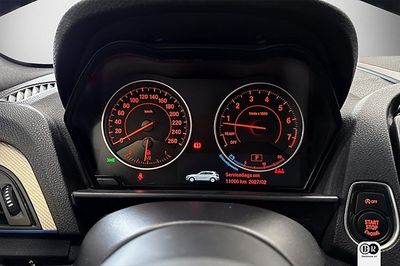BMW M140i 10 of 20