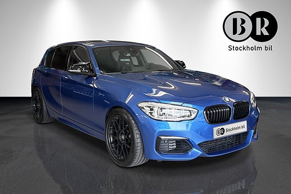 BMW M140i 4 of 20