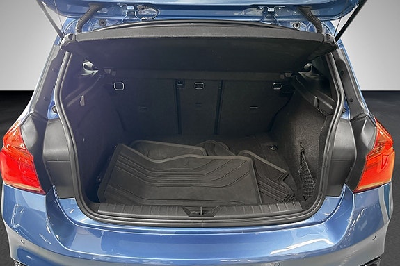 BMW M140i 20 of 20