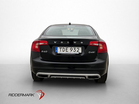 Volvo S60 Cross Country 6 of 29