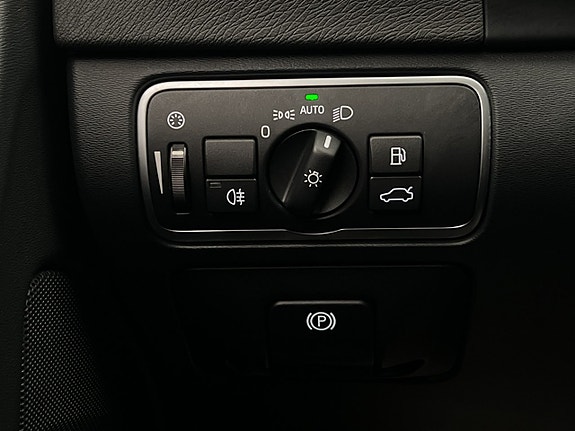 Volvo S60 Cross Country 25 of 29