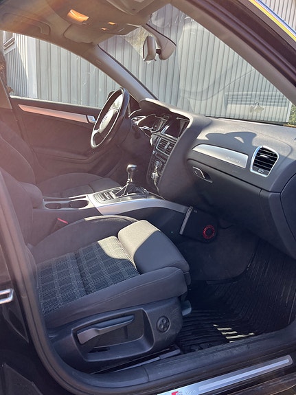 Audi A4 4 of 8
