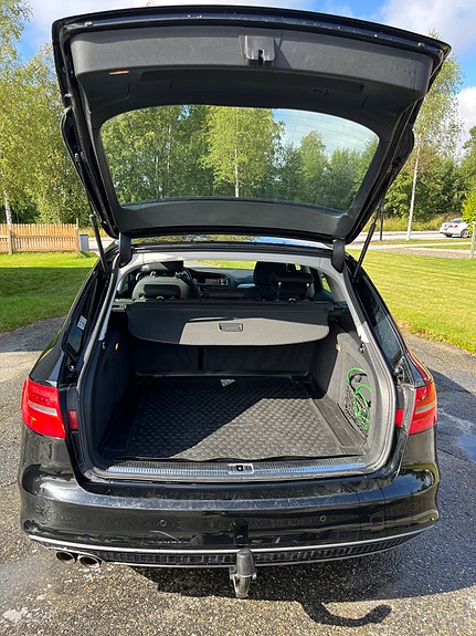 Audi A4 3 of 8