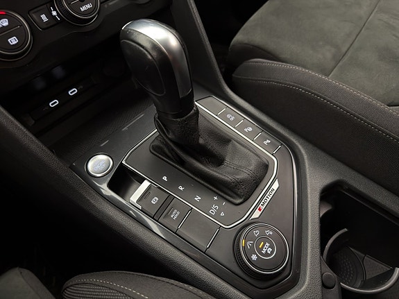 Volkswagen Tiguan Allspace 19 of 26