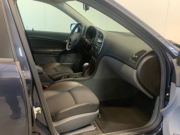 Saab 9-3 6 of 10