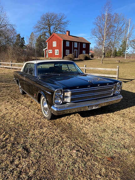Ford LTD 5 of 5