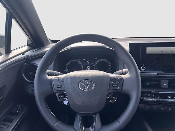 Toyota C-HR 9 of 13