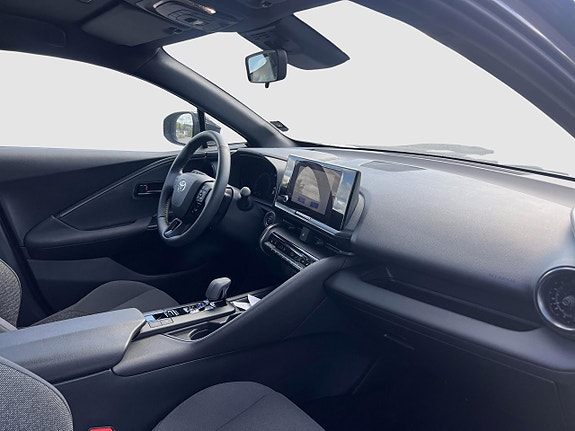 Toyota C-HR 7 of 13