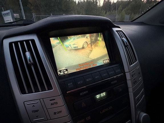 Lexus RX400h 12 of 20