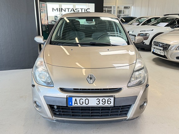 Renault Clio 4 of 18