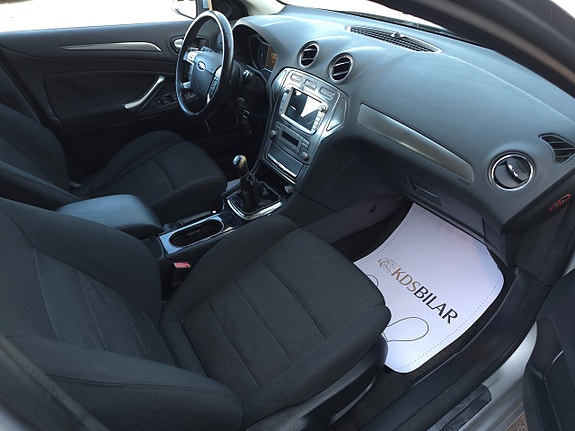 Ford Mondeo 7 of 12