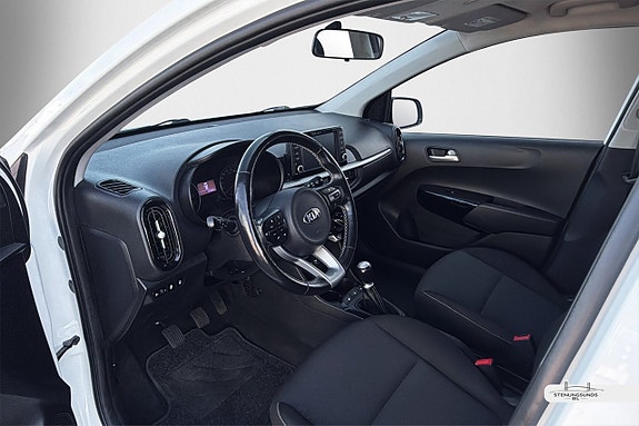 Kia Picanto 8 of 21