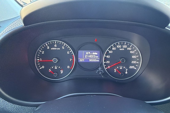 Kia Picanto 18 of 21