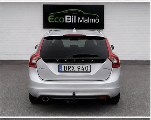Volvo V60 9 of 15