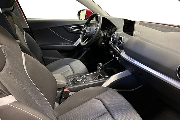 Audi Q2 5 of 15