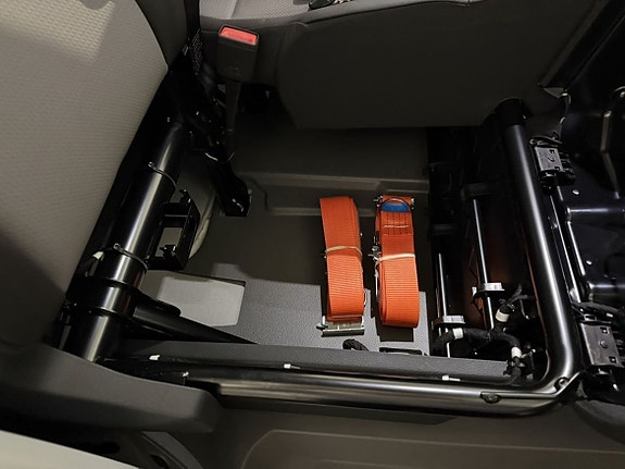 Volkswagen Crafter 10 of 19