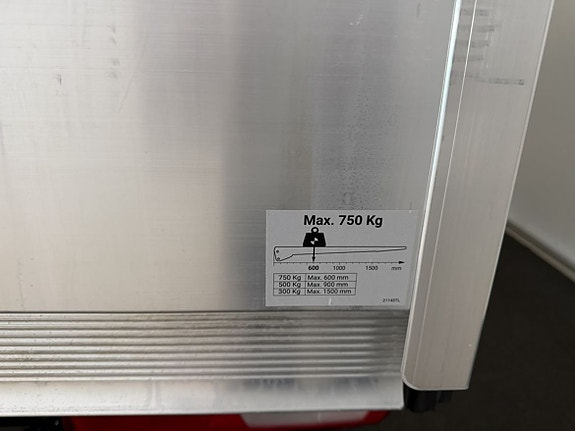 Volkswagen Crafter 7 of 19