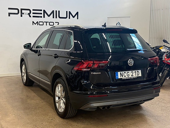 Volkswagen Tiguan 5 of 27