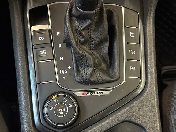 Volkswagen Tiguan 13 of 27