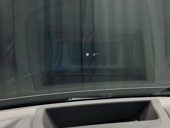 BMW X7 25 of 30
