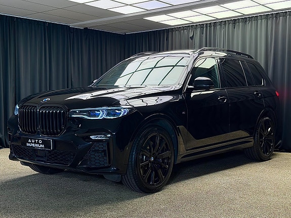 BMW X7 4 of 30