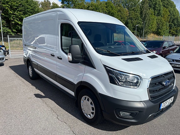 Ford Transit 2 of 8